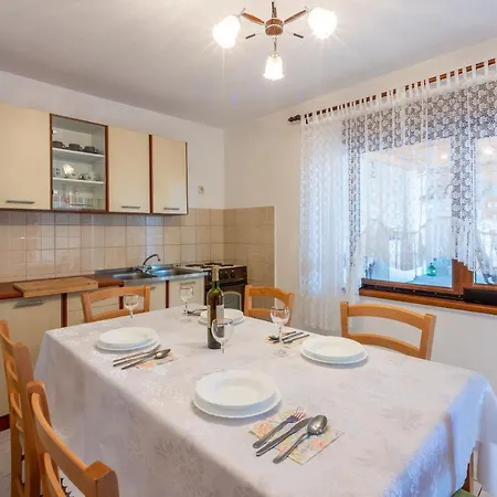 Appartement Josip Novi Vinodolski